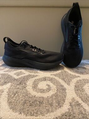 Brooks Black Men's Glycerin 22